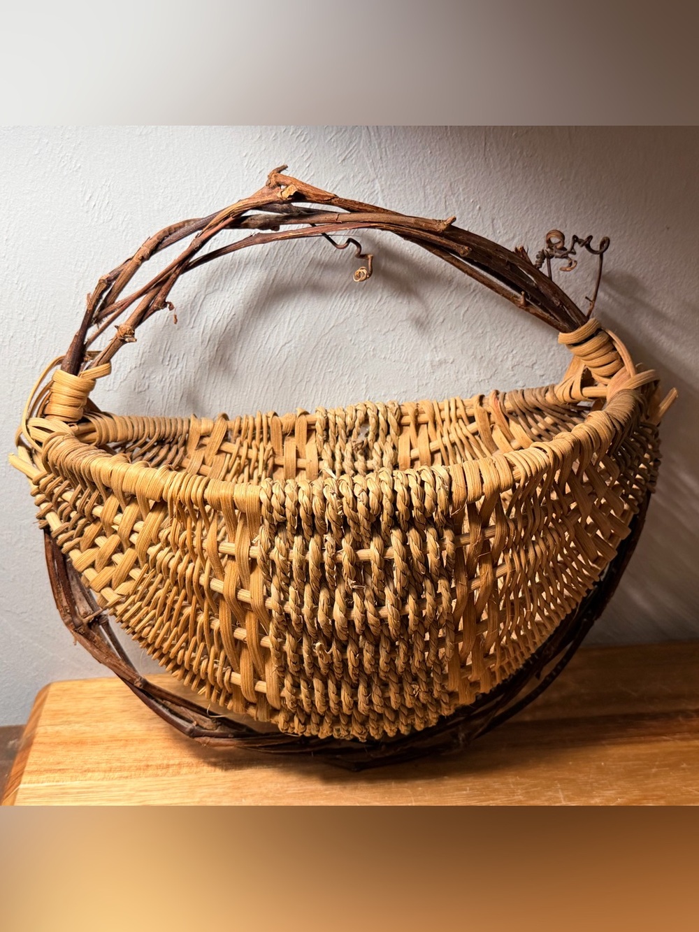 Vintage Handwoven Wicker Basket with Vine Handle - Natural Tan